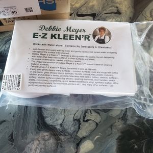 Debbie meyer ez-kleen'r sponges eraser x8